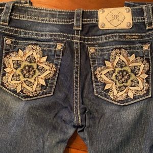 Miss me signature cuffed capris